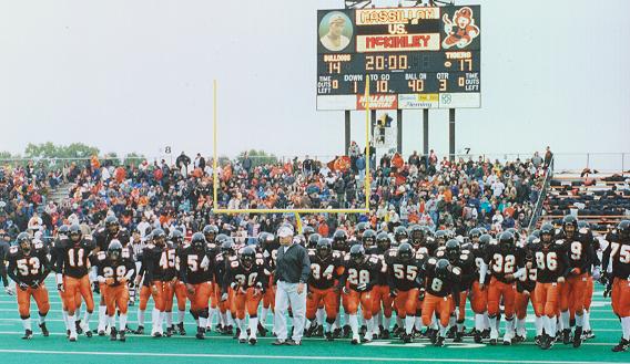 Tigers take the field vs. McKinley, 2002